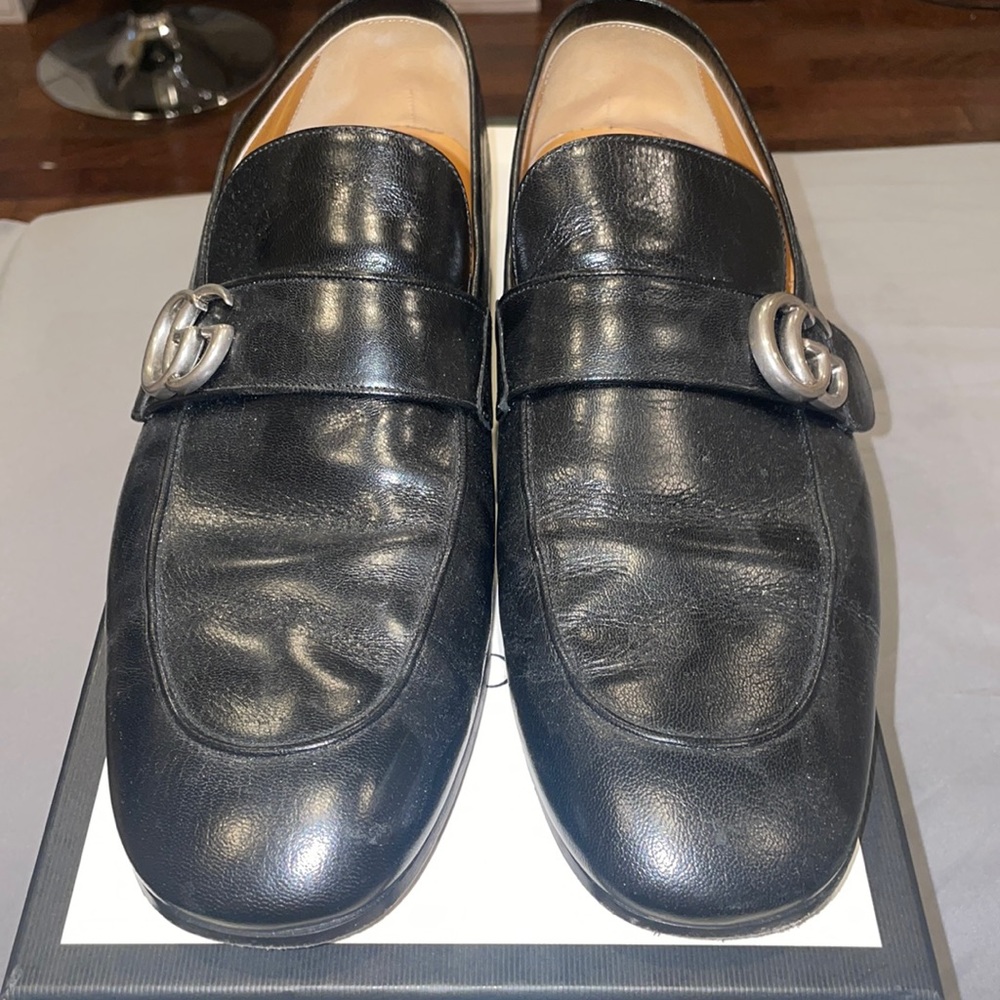 Mens Gucci Loafers, authentic, size Gucci 11/US 12, Black with GG logo